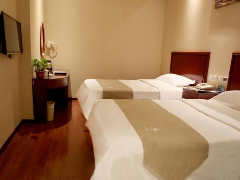 Greentree Inn Tianjin Wuqing West Yongyang Road Florentia Village Express Hotel Bagian luar foto